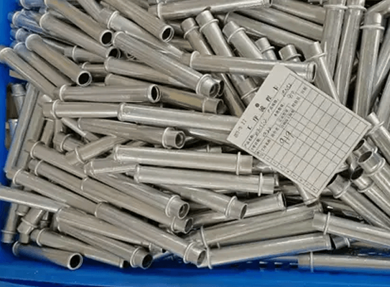 Aluminium ekstruderte rør Vs. Tradisjonelle materialer: Det beste valget for levering av trykkluft