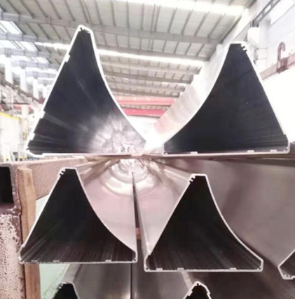 Triangular Metric Ribbed Aluminum Seamless Pipe